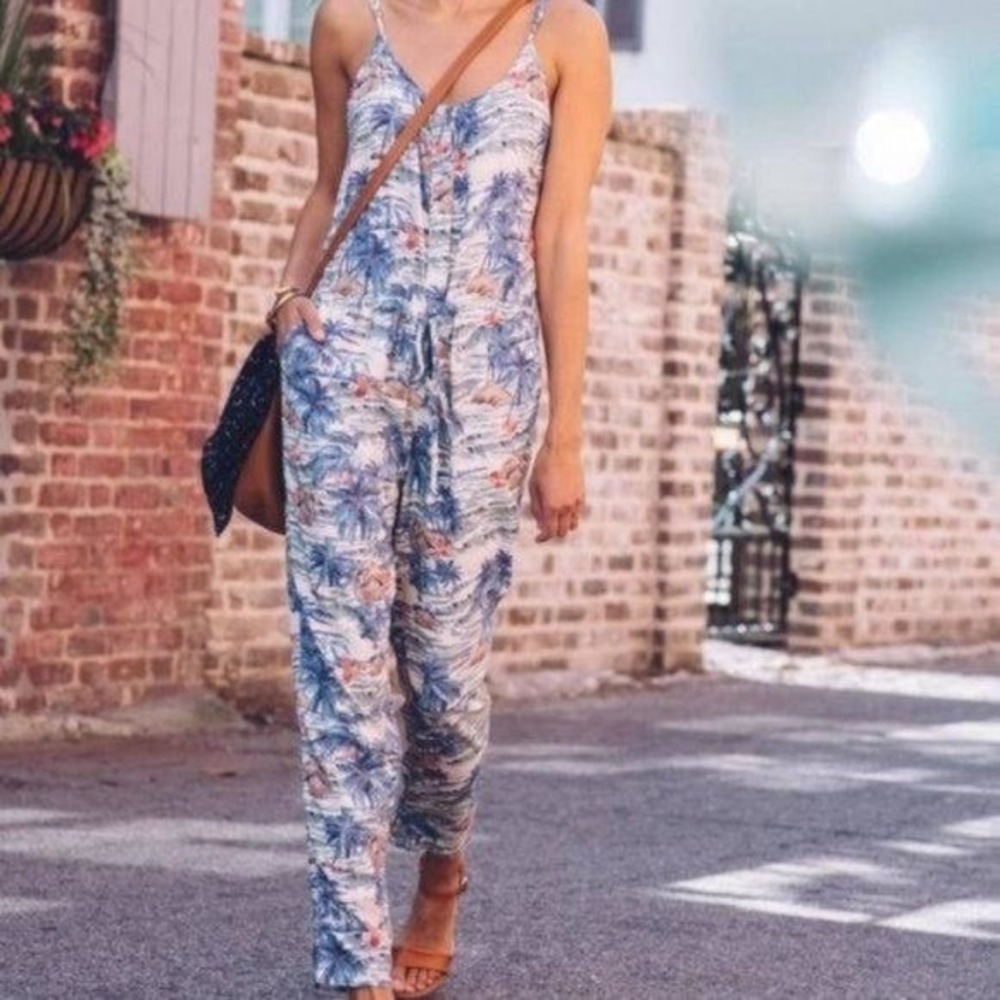 Faherty Tropical Island Print‎ Jumpsuit Women XL Blue White Rayon Drawstring